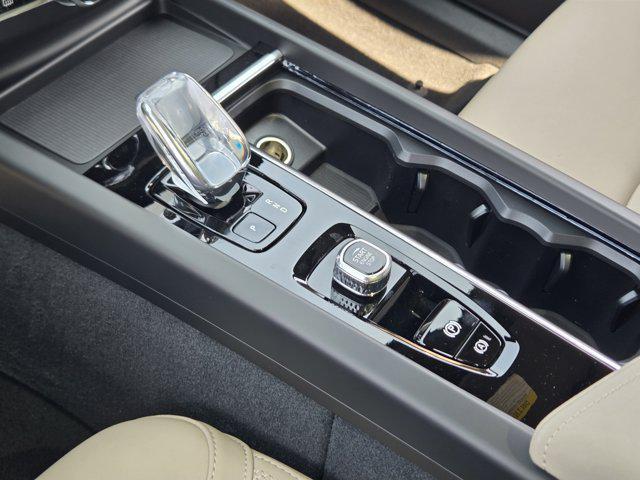 new 2026 Volvo XC60 car, priced at $57,985