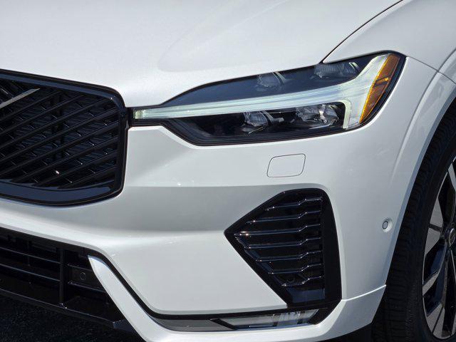 new 2026 Volvo XC60 car, priced at $57,985