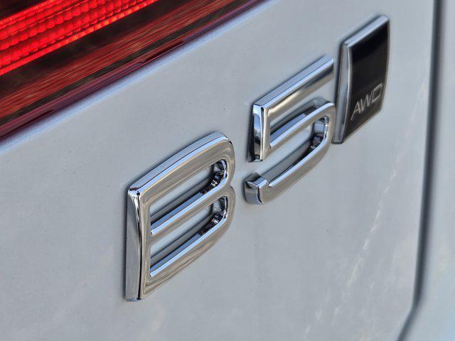 new 2026 Volvo XC60 car, priced at $57,985