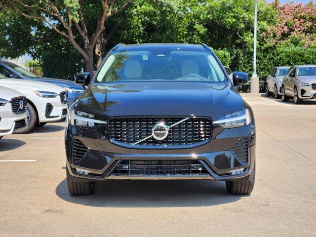 new 2025 Volvo XC60 car, priced at $55,335