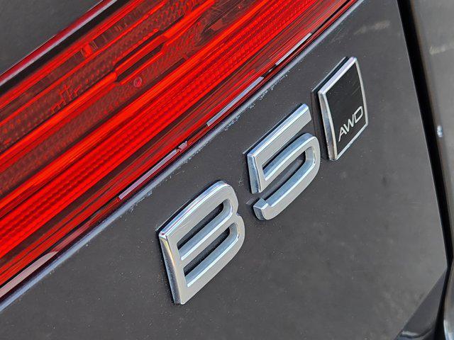 used 2022 Volvo XC60 car, priced at $29,991