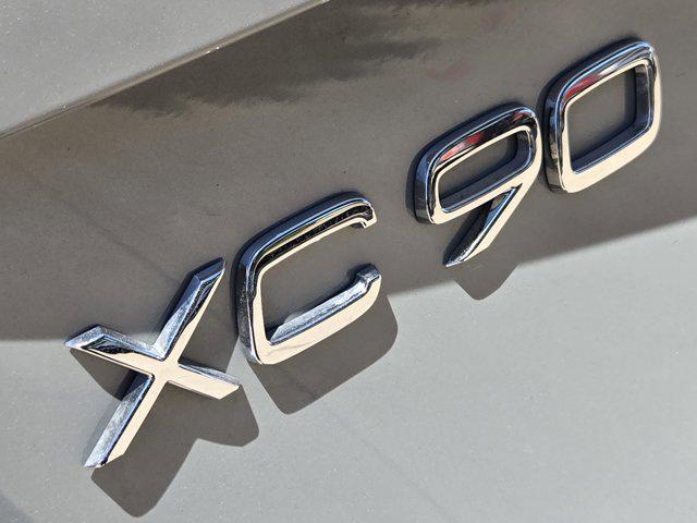 used 2025 Volvo XC90 Plug-In Hybrid car, priced at $81,990