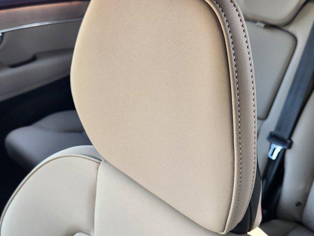 new 2026 Volvo XC90 car, priced at $71,825