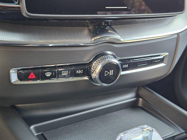 new 2026 Volvo XC60 Plug-In Hybrid car, priced at $76,530