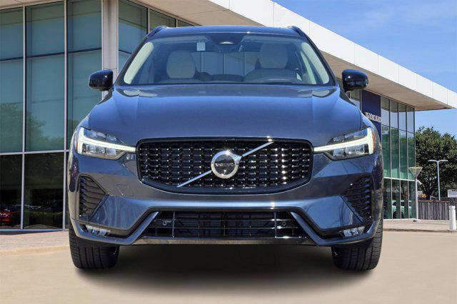 new 2025 Volvo XC60 car, priced at $59,910