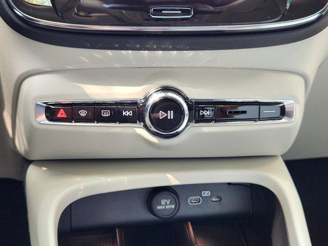 new 2026 Volvo XC40 car, priced at $49,250