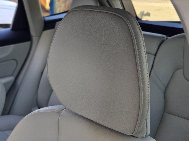 used 2023 Volvo XC60 car, priced at $37,991