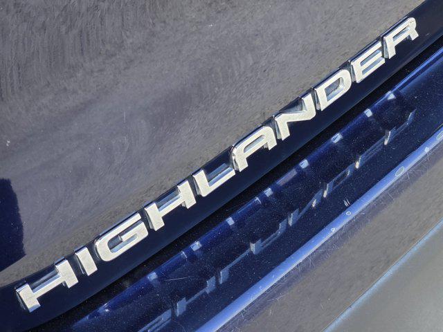 used 2024 Toyota Highlander car, priced at $34,390