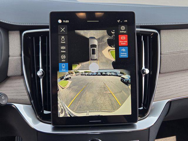 new 2026 Volvo XC90 car, priced at $71,825