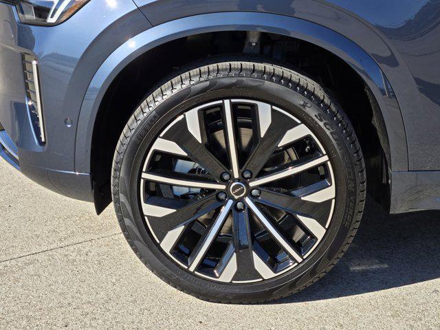 new 2026 Volvo XC90 car, priced at $75,155