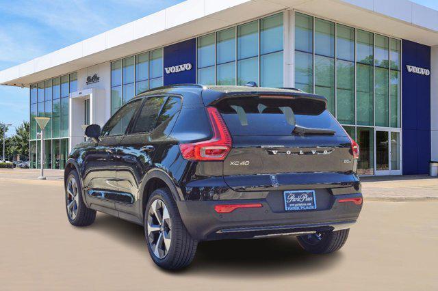 new 2024 Volvo XC40 car, priced at $46,075