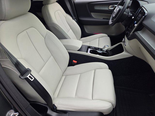 new 2026 Volvo XC40 car, priced at $50,150