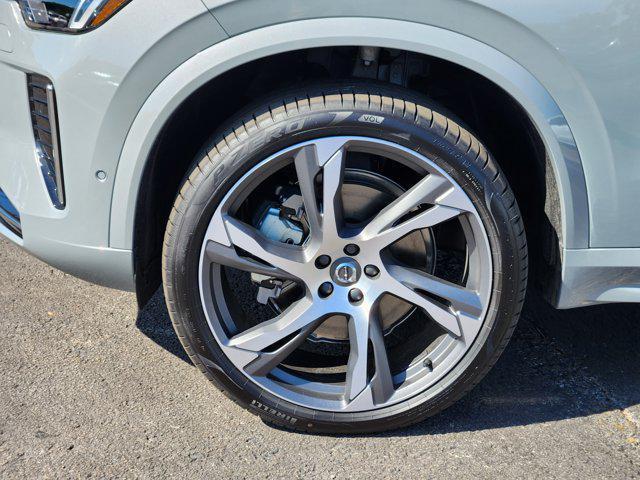 new 2026 Volvo XC90 car, priced at $81,425