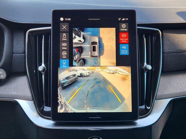 new 2026 Volvo XC90 car, priced at $81,425