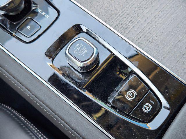 new 2026 Volvo XC90 car, priced at $81,425