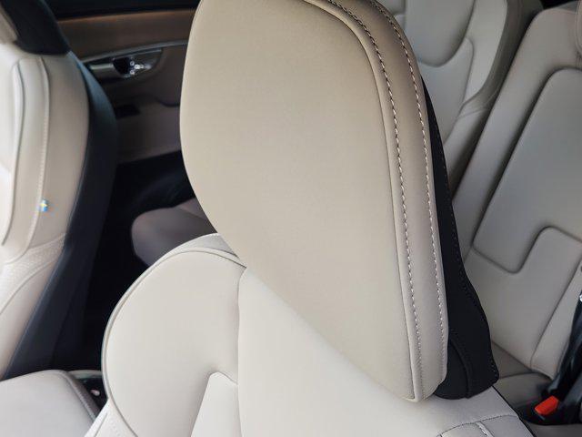 new 2025 Volvo XC90 Plug-In Hybrid car, priced at $78,805