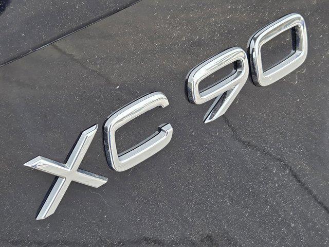 new 2025 Volvo XC90 car, priced at $67,265