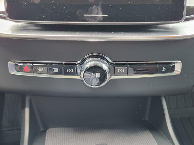new 2026 Volvo XC90 car, priced at $72,375