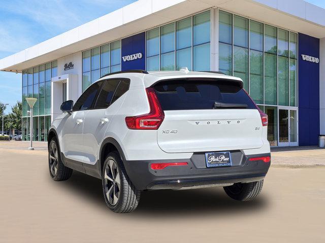 new 2026 Volvo XC40 car, priced at $45,850