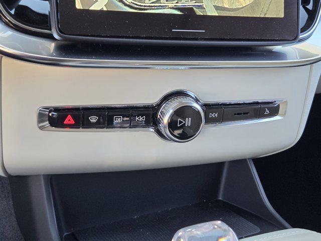 new 2026 Volvo XC90 car, priced at $84,445