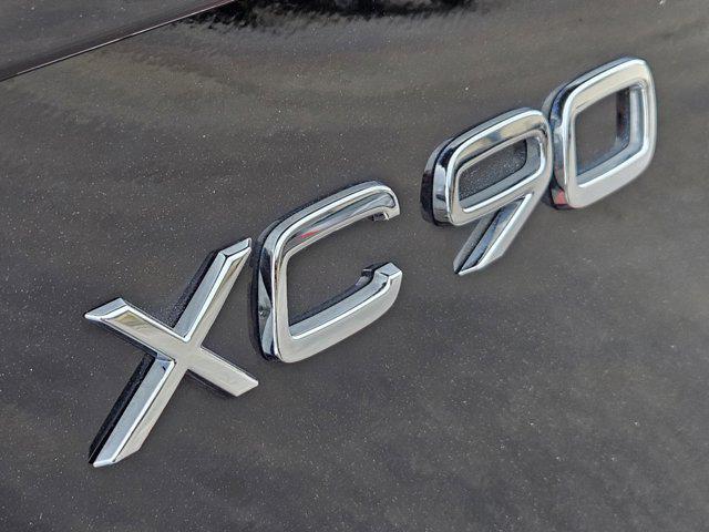 used 2022 Volvo XC90 Recharge Plug-In Hybrid car, priced at $47,982