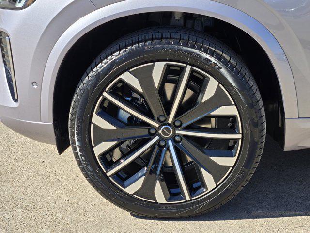new 2026 Volvo XC90 car, priced at $71,825