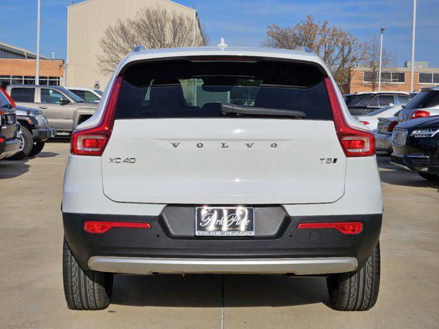 used 2019 Volvo XC40 car, priced at $23,442