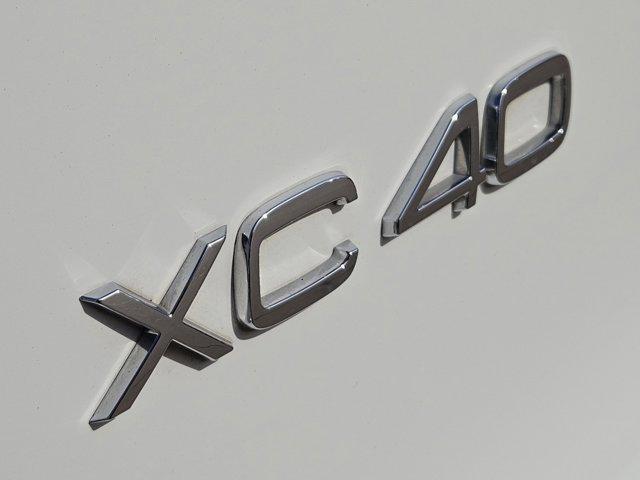 used 2019 Volvo XC40 car, priced at $23,442