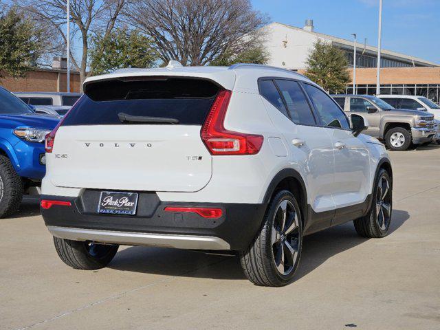 used 2019 Volvo XC40 car, priced at $23,442