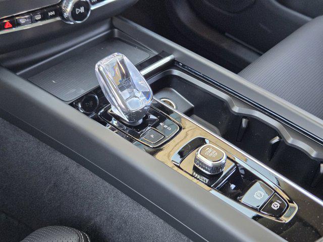 new 2026 Volvo XC60 car, priced at $67,105