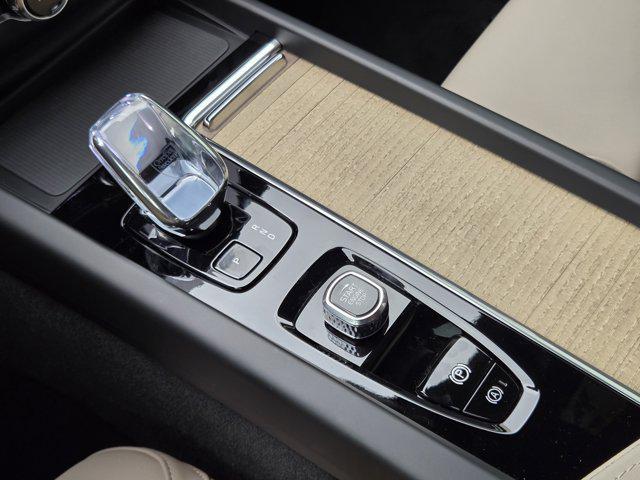 new 2026 Volvo XC60 car, priced at $67,105