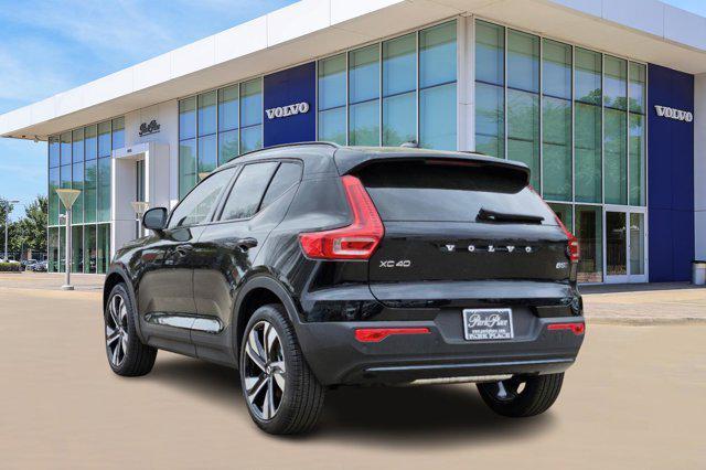 new 2024 Volvo XC40 car, priced at $45,991