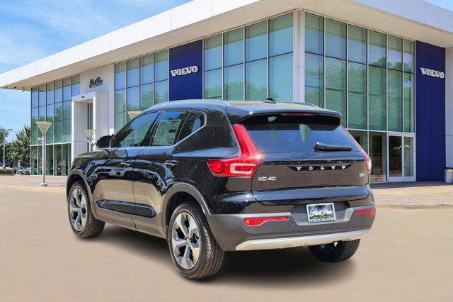 new 2025 Volvo XC40 car, priced at $46,015