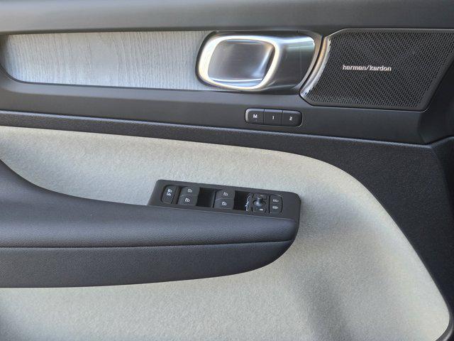 new 2026 Volvo XC40 car, priced at $54,200