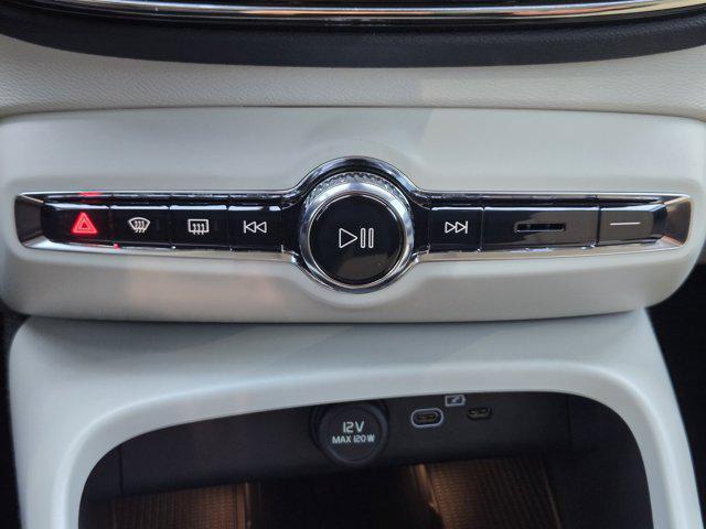 new 2026 Volvo XC40 car, priced at $54,200