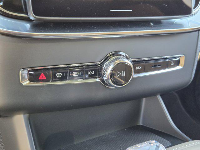 new 2026 Volvo XC90 car, priced at $73,125