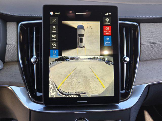 new 2026 Volvo XC90 car, priced at $73,125