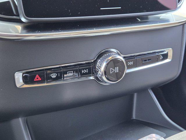 new 2026 Volvo XC90 car, priced at $71,825