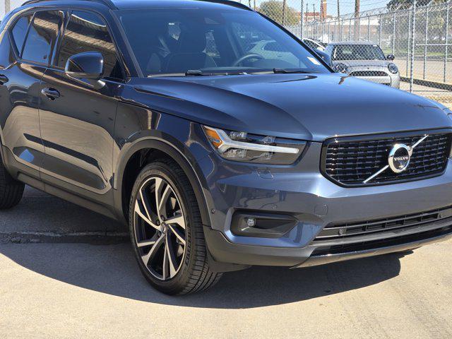 used 2022 Volvo XC40 car, priced at $26,390