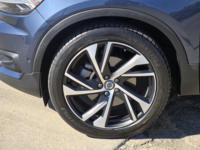 used 2022 Volvo XC40 car, priced at $26,390