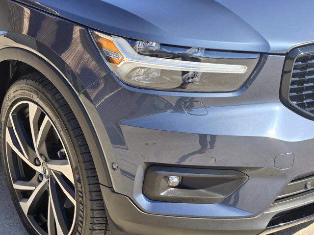 used 2022 Volvo XC40 car, priced at $26,390