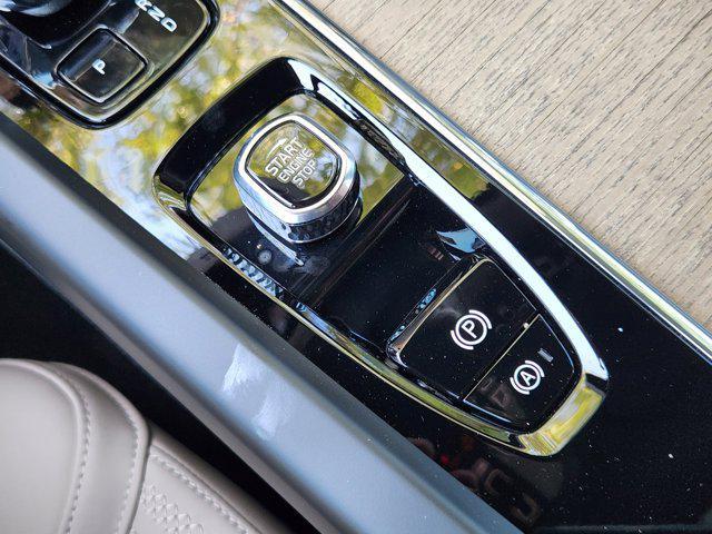 new 2026 Volvo XC60 car, priced at $57,985