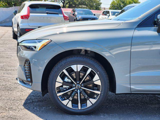 new 2026 Volvo XC60 car, priced at $57,985