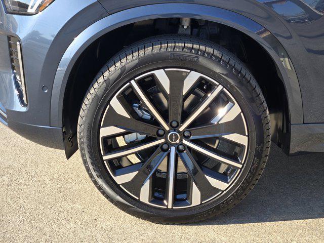 new 2026 Volvo XC90 car, priced at $75,155