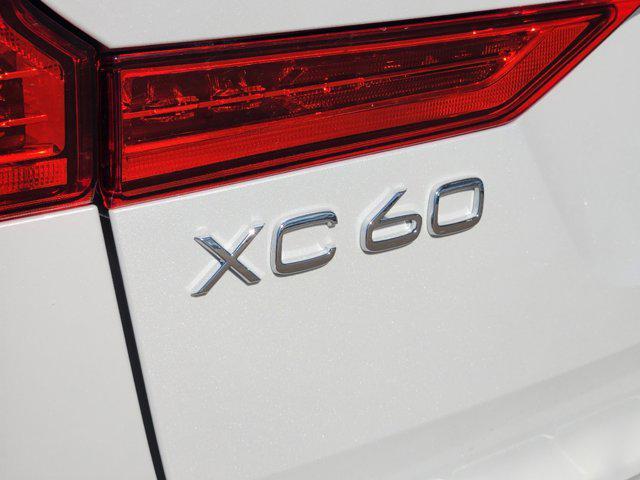 new 2025 Volvo XC60 car, priced at $55,335