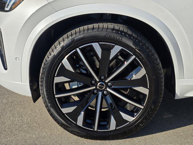 new 2026 Volvo XC90 car, priced at $77,375
