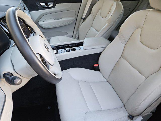 used 2023 Volvo XC60 car, priced at $35,851