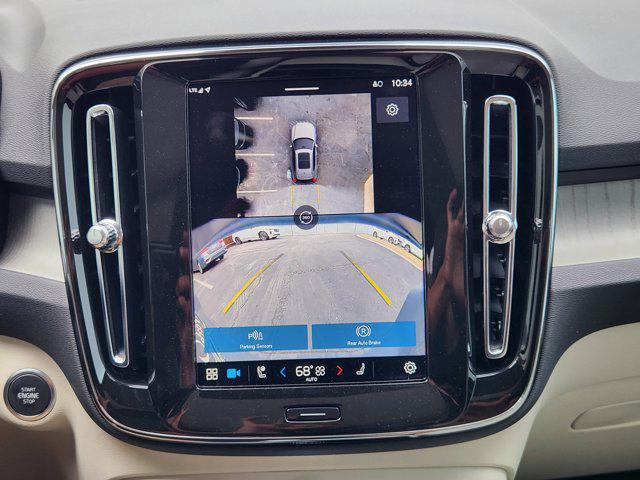 new 2025 Volvo XC40 car, priced at $55,415