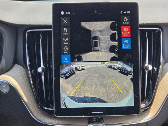 new 2026 Volvo XC60 car, priced at $57,985