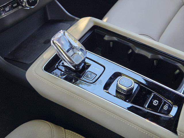 new 2025 Volvo XC90 car, priced at $60,545